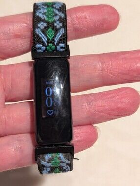 Fitbit Luxe Fitness Tracker Black Display and Blue-Green Woven Band. NO Charger